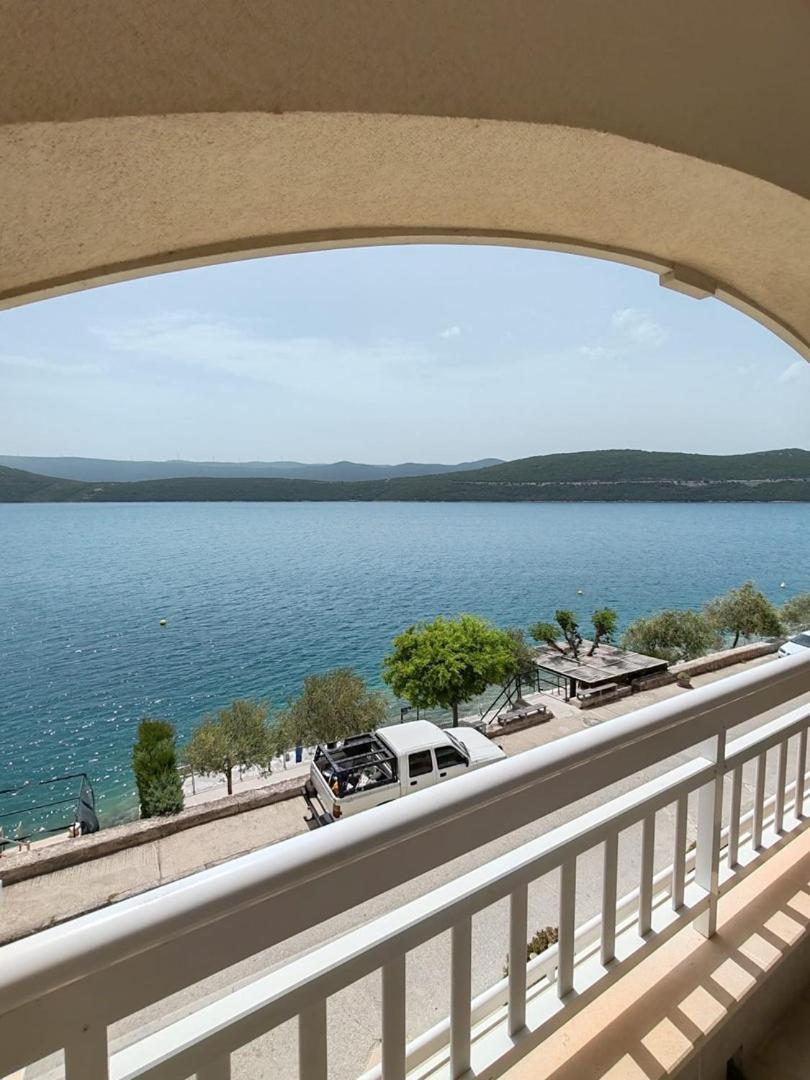 Villa Raguz Sa Privatnom Plazom I Garazom Neum Bagian luar foto